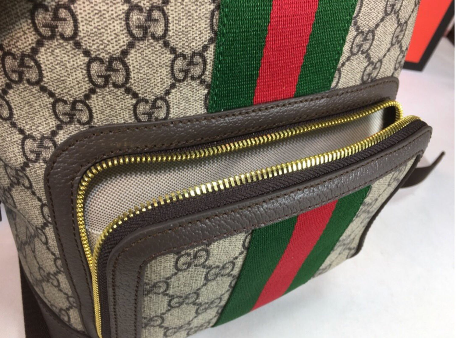 UCCI BEIGE BAG image 5