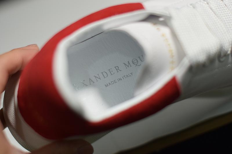 MQ' RED SUEDE image 3