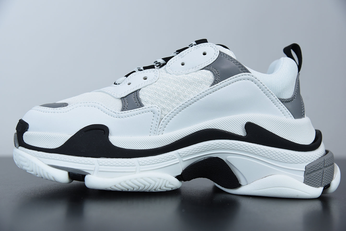 WHITE BLACK GREY S image 3