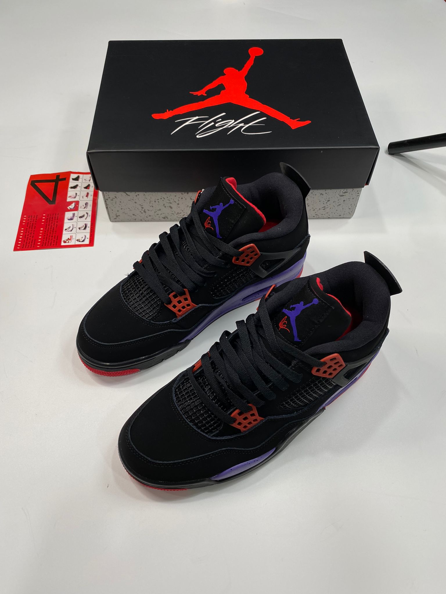 J4 BLACK image 3
