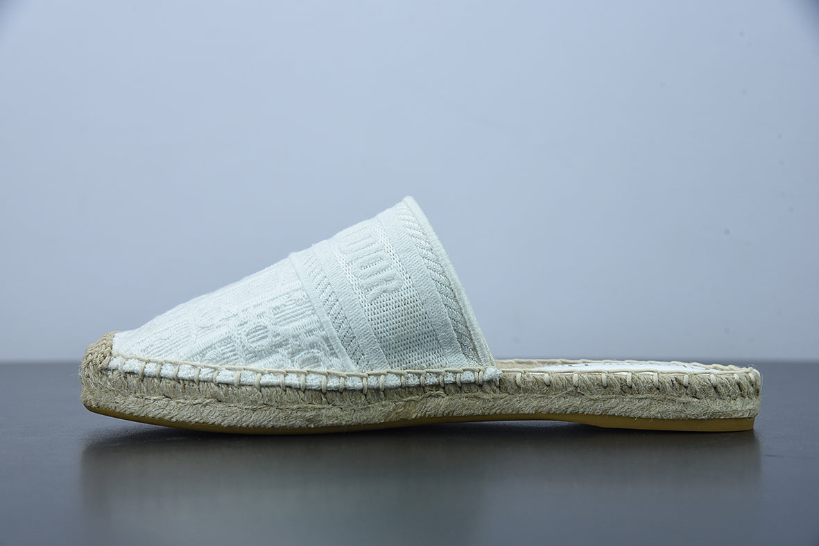 WHITE CD SANDAL image 2