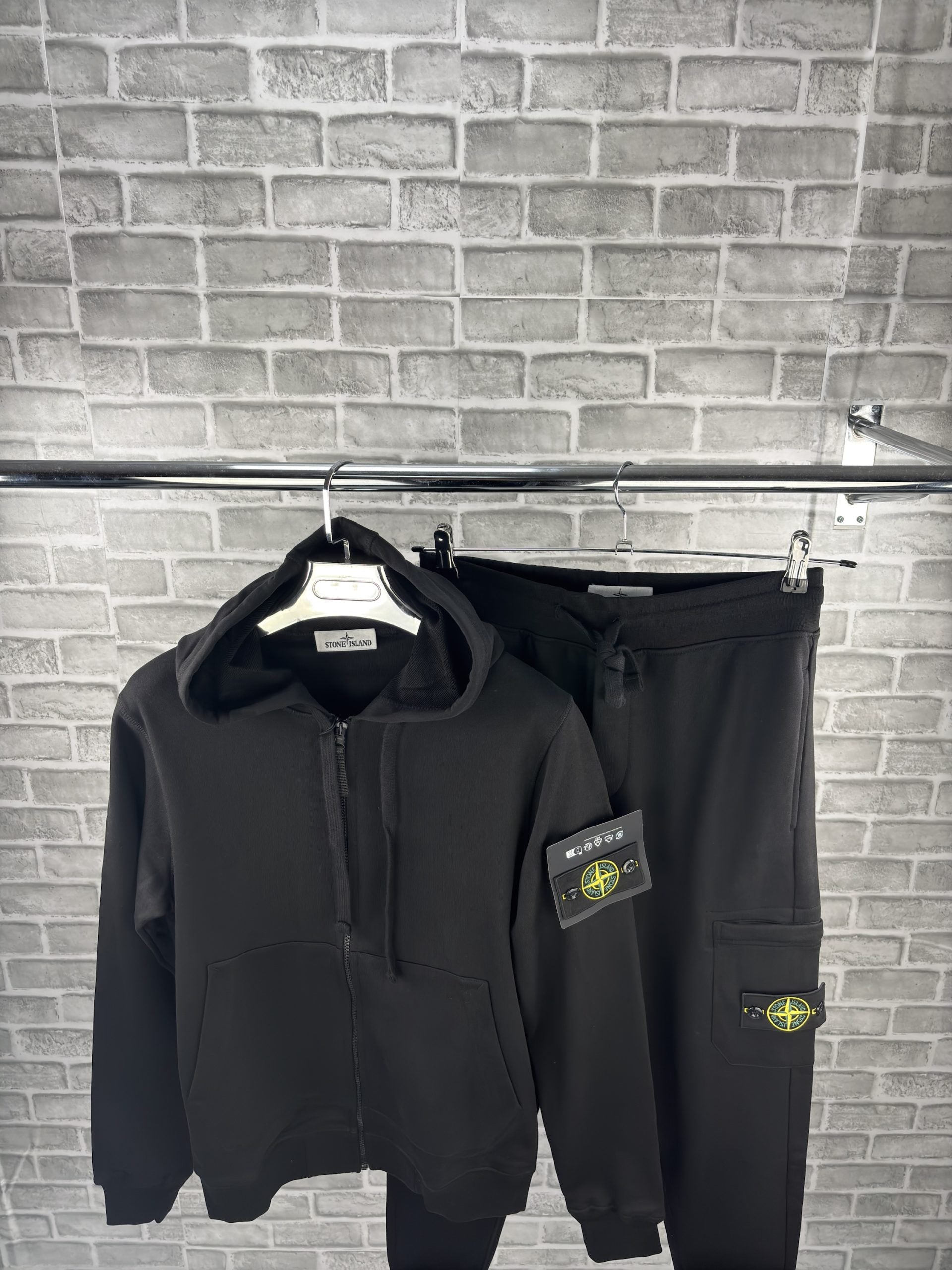 STONE TRACKSUIT image 2
