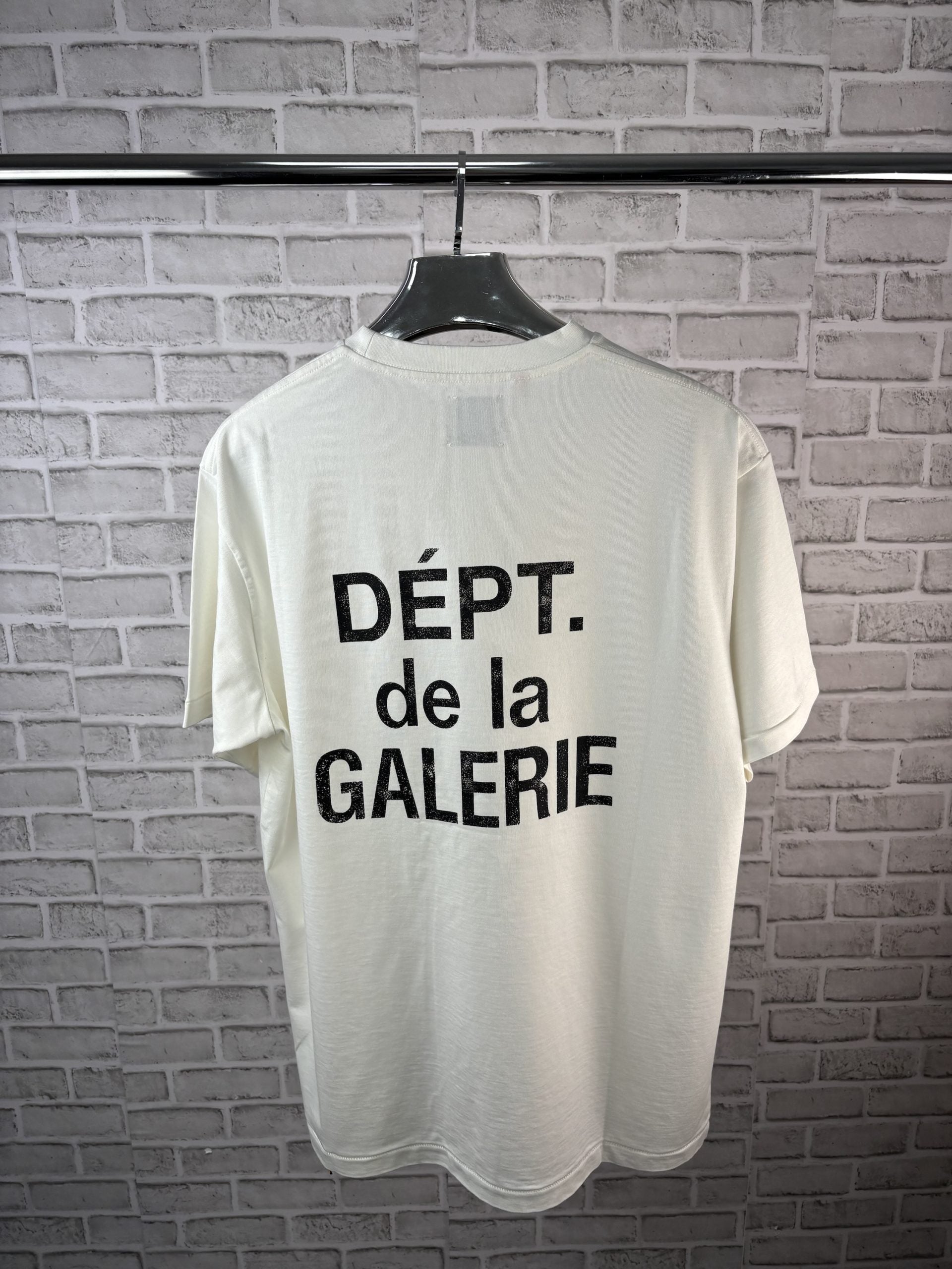 GD TEE WHITE image 1