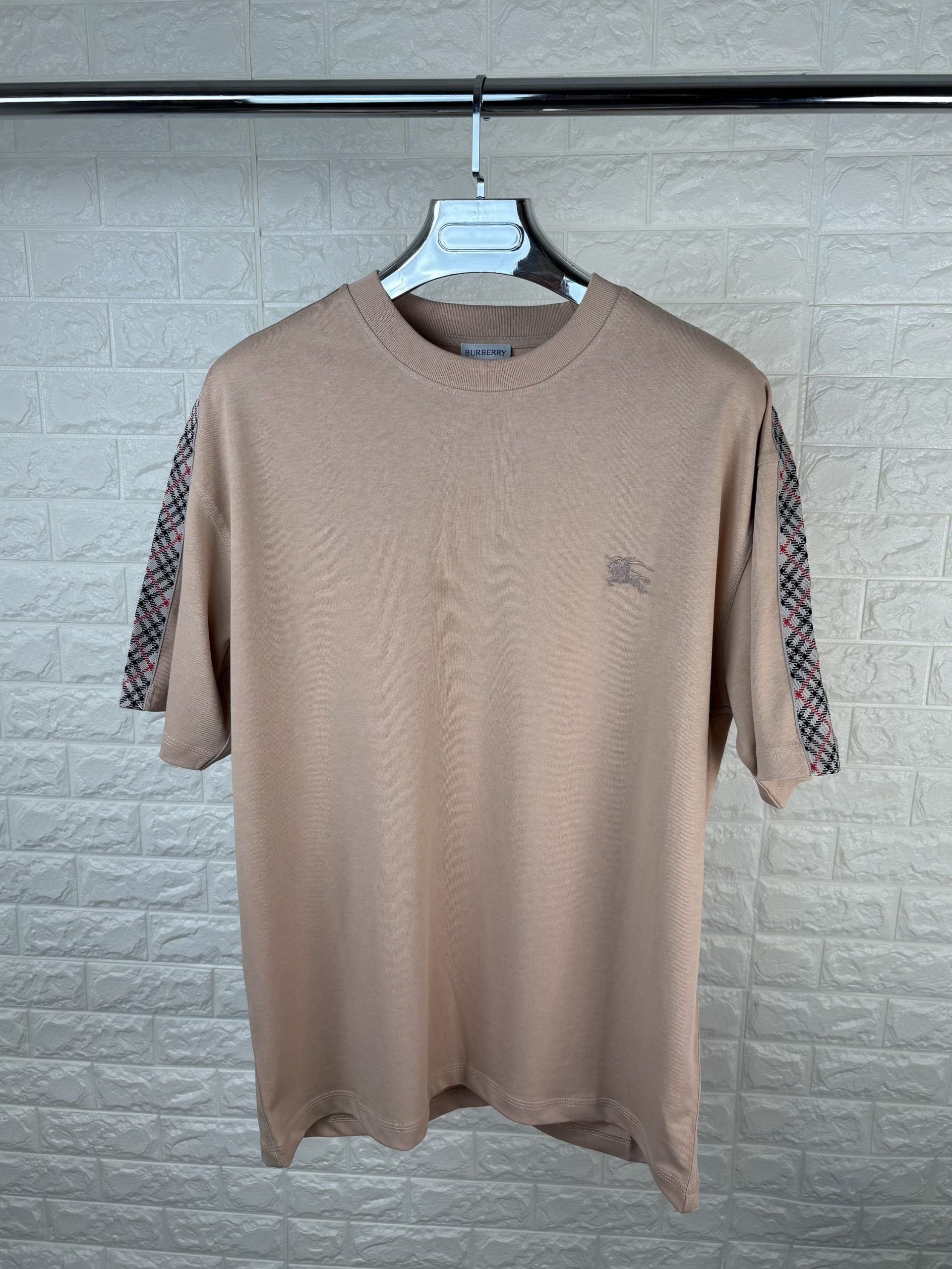 Burb tee beige image 0