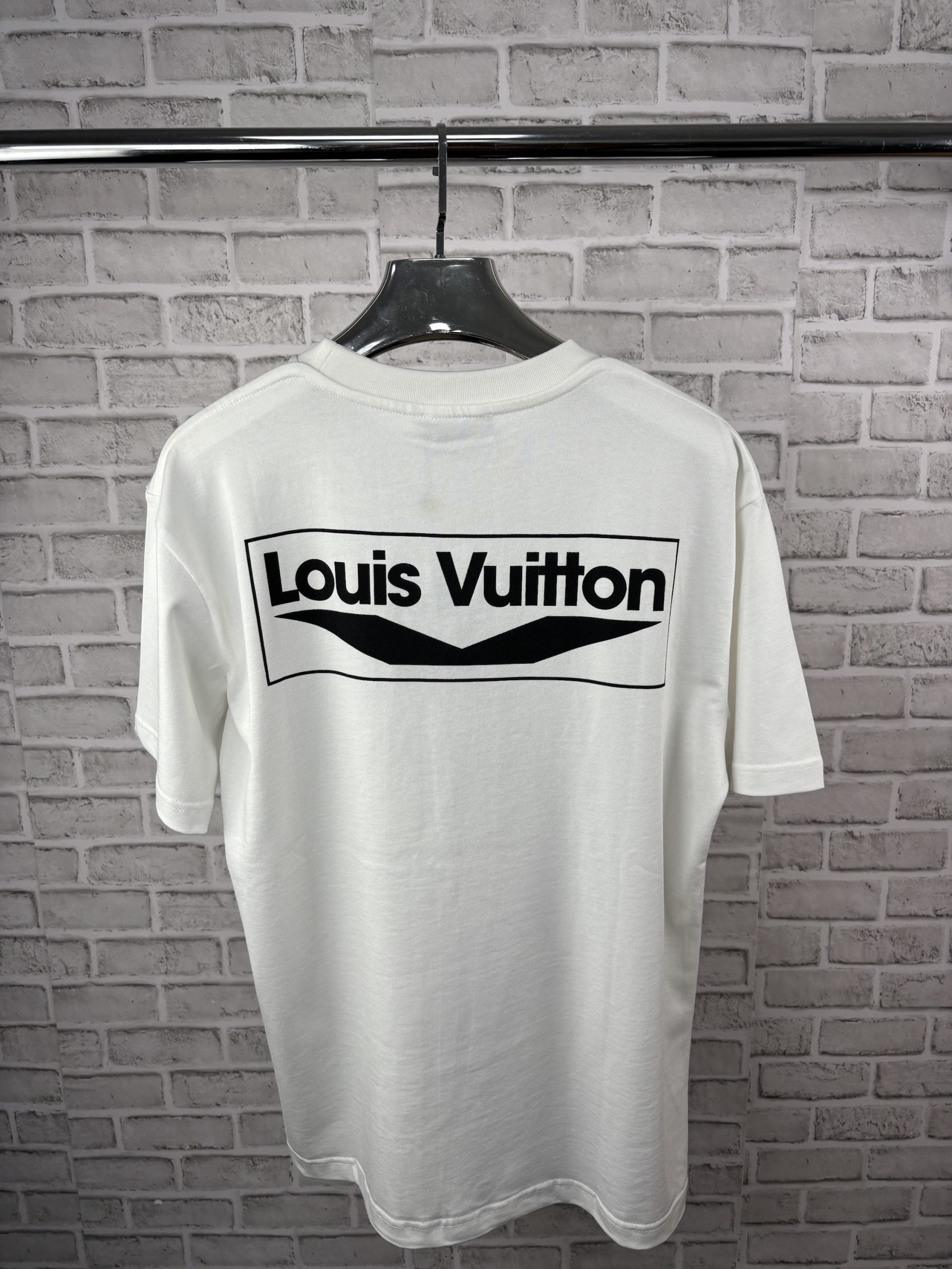 LV OFF WHITE TEE image 1
