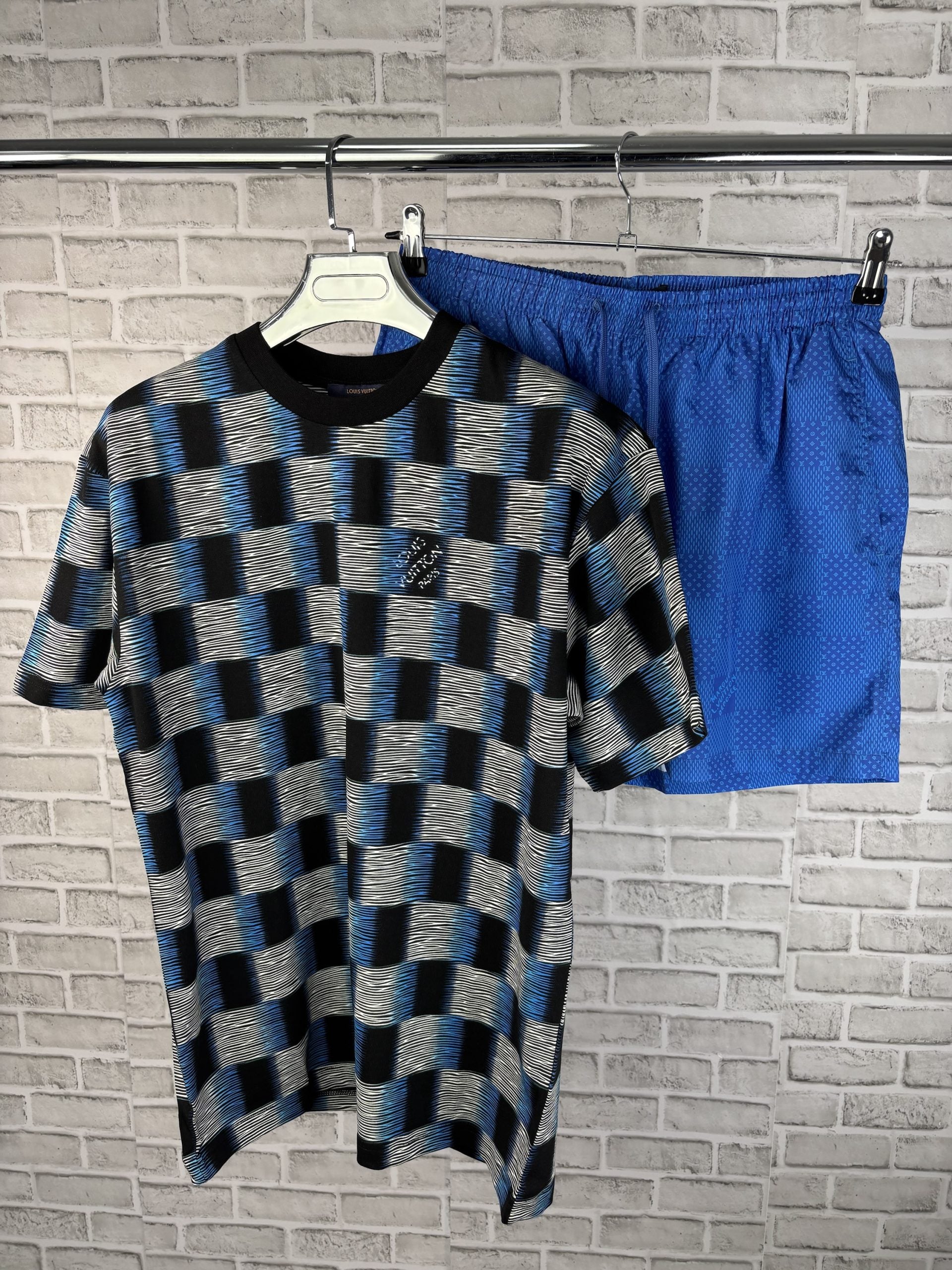 Lv set blue image 0