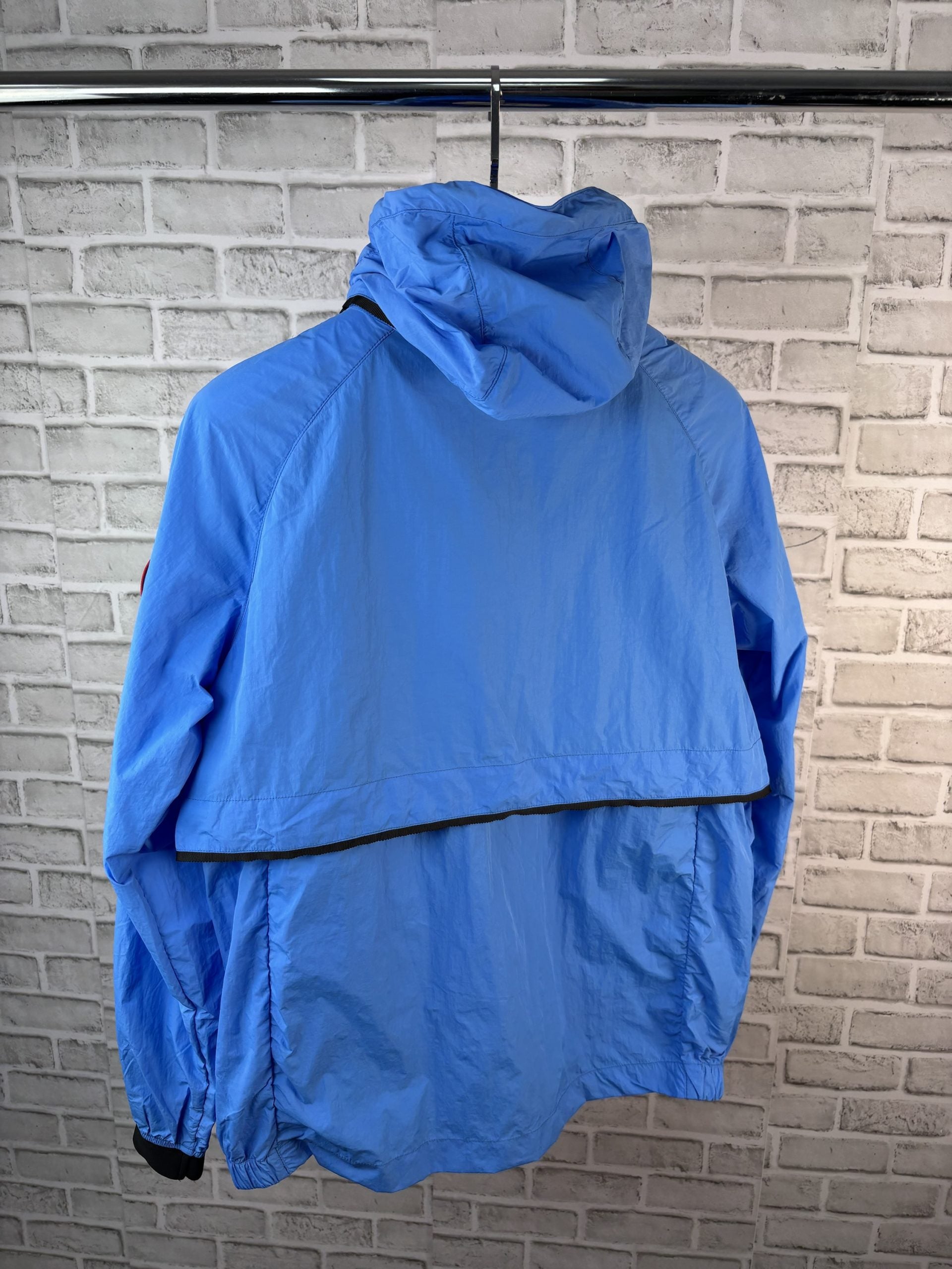 GOOSE WINDBREAKER SKY BLUE image 2
