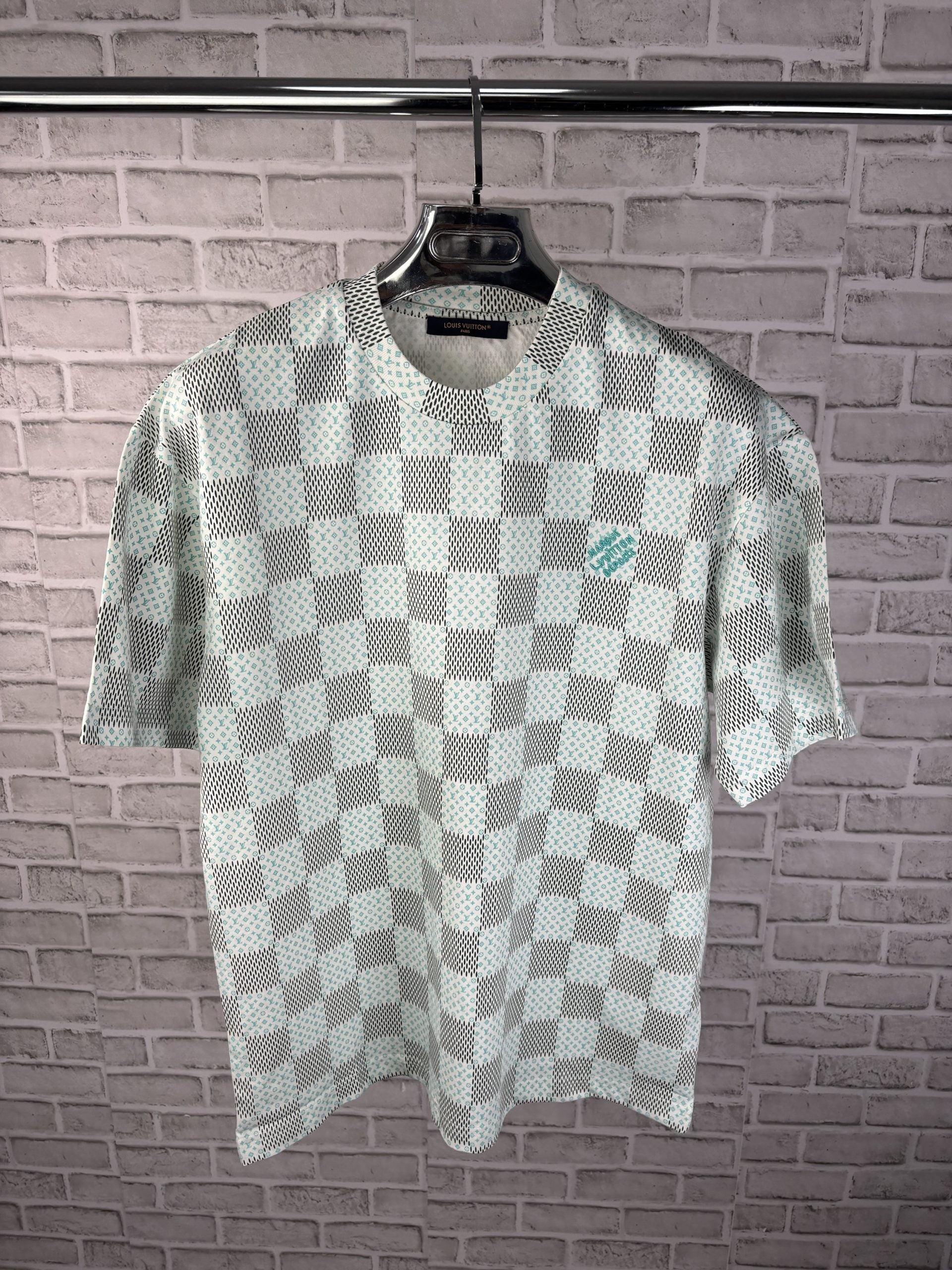 LV Cotton Damier Monogram tee sky blue image 0