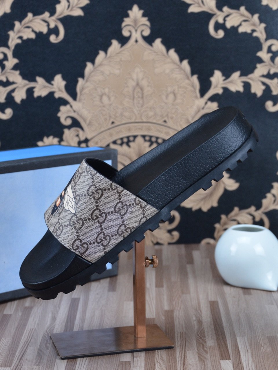 FLY SLIDER image 2