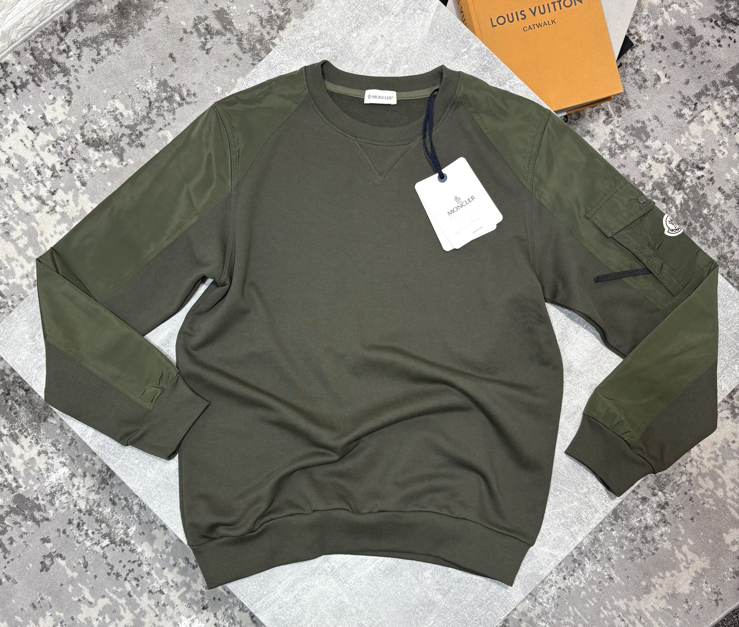 CLER Jumper Khaki image 0